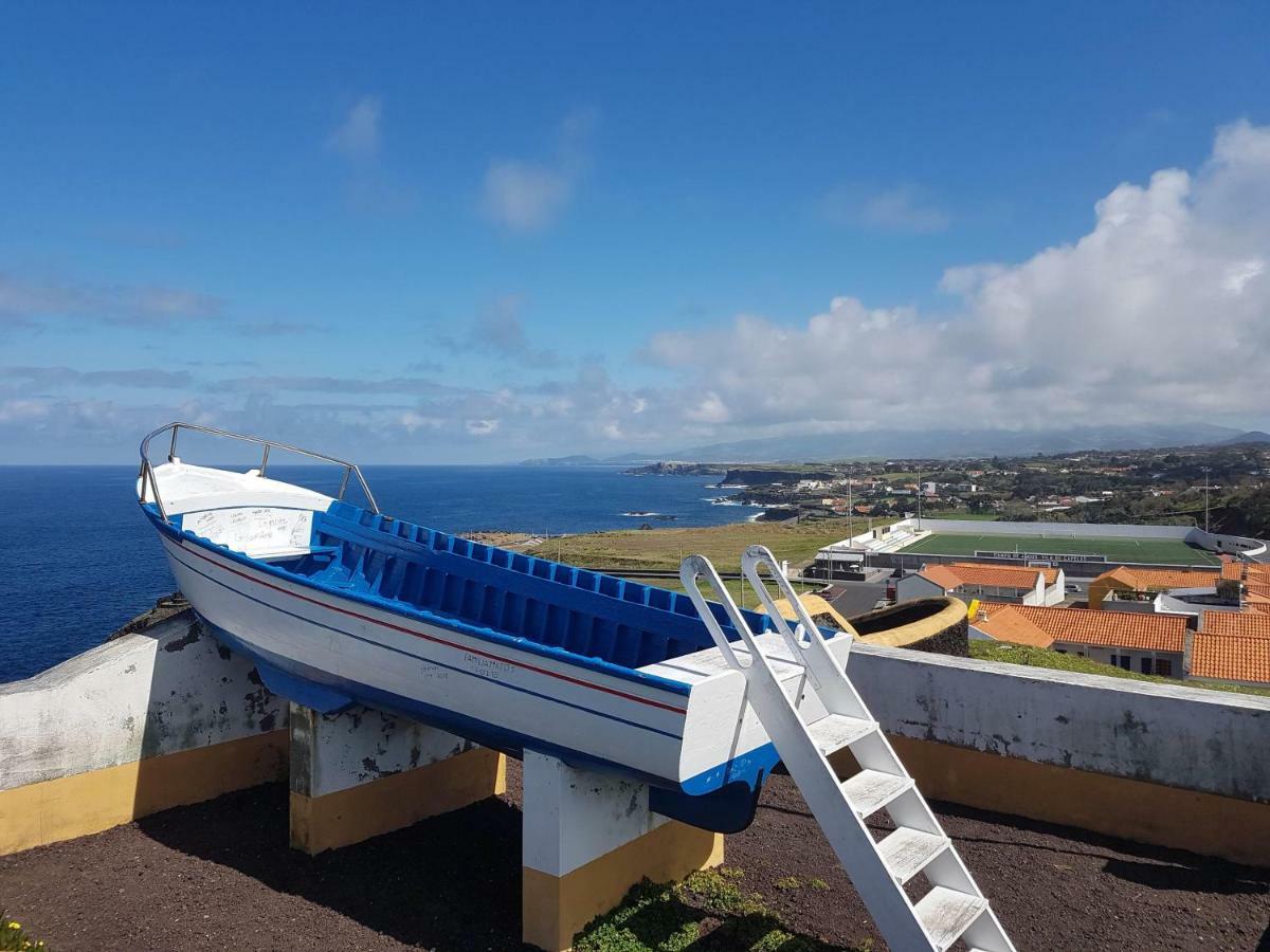 Seaside Azores Villa With Natural Pool, Terrace & Barbecue Capelas Luaran gambar