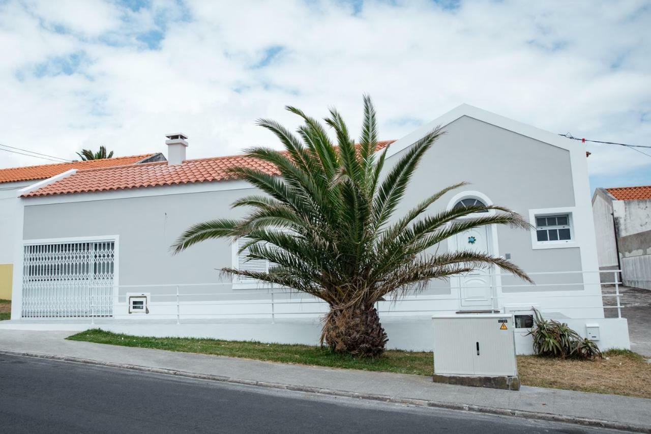 Seaside Azores Villa With Natural Pool, Terrace & Barbecue Capelas Luaran gambar